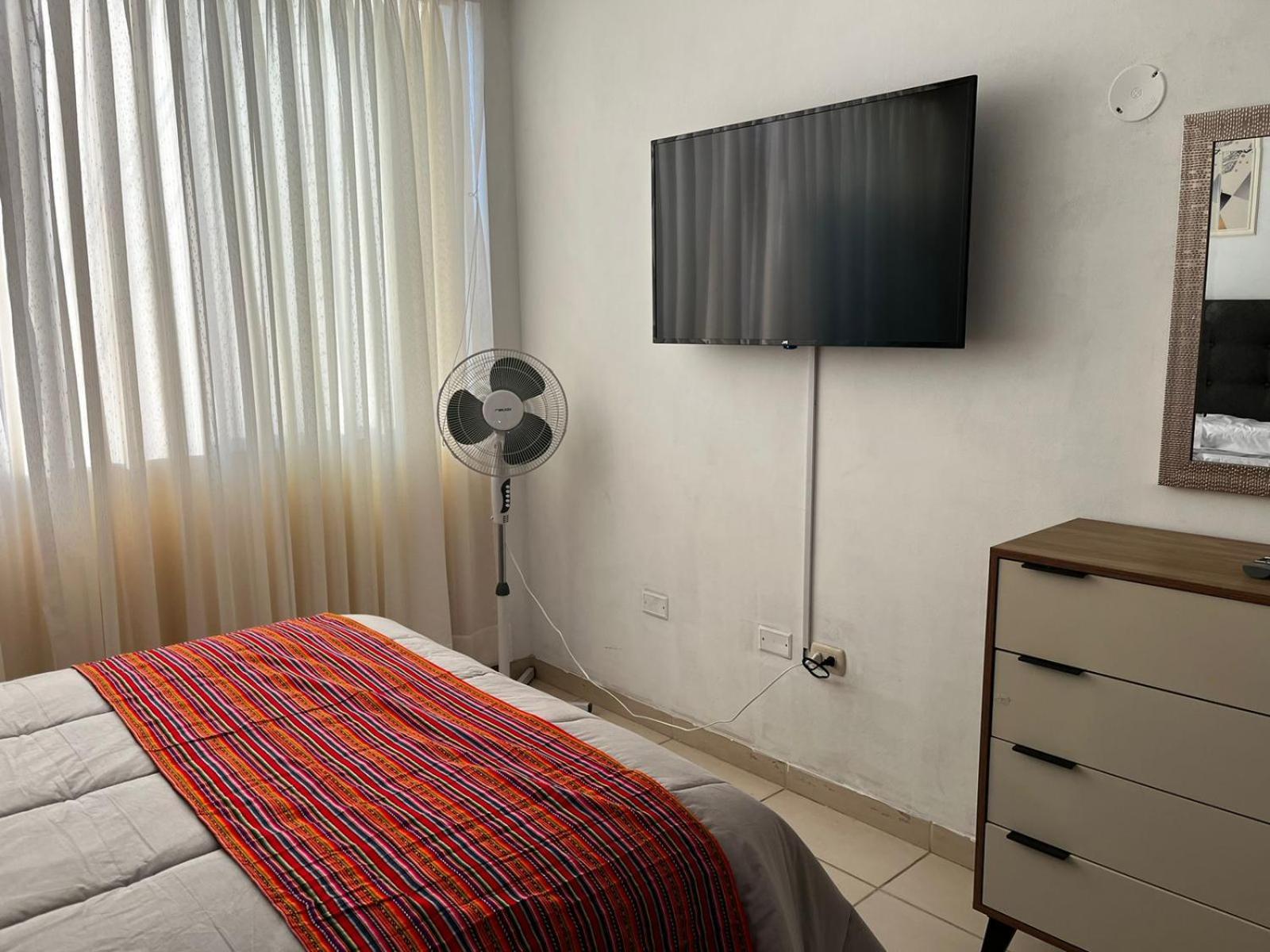 Sumaq Airport Apartment Лима Екстериор снимка