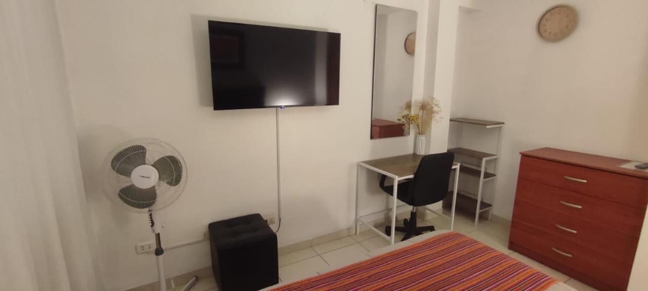Sumaq Airport Apartment Лима Екстериор снимка
